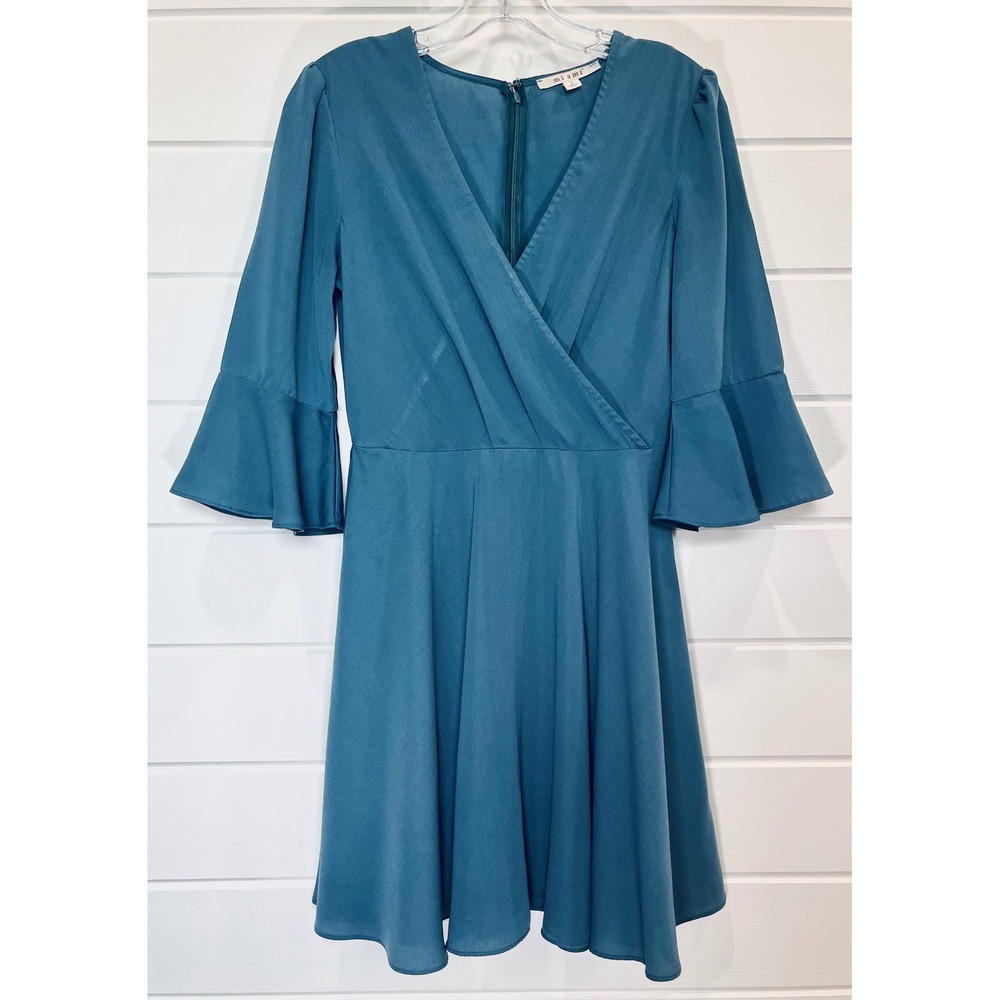 Mi Ami Francesca's Fit and Flare Dress Womens S Teal Bell Sleeve Boho Romantic